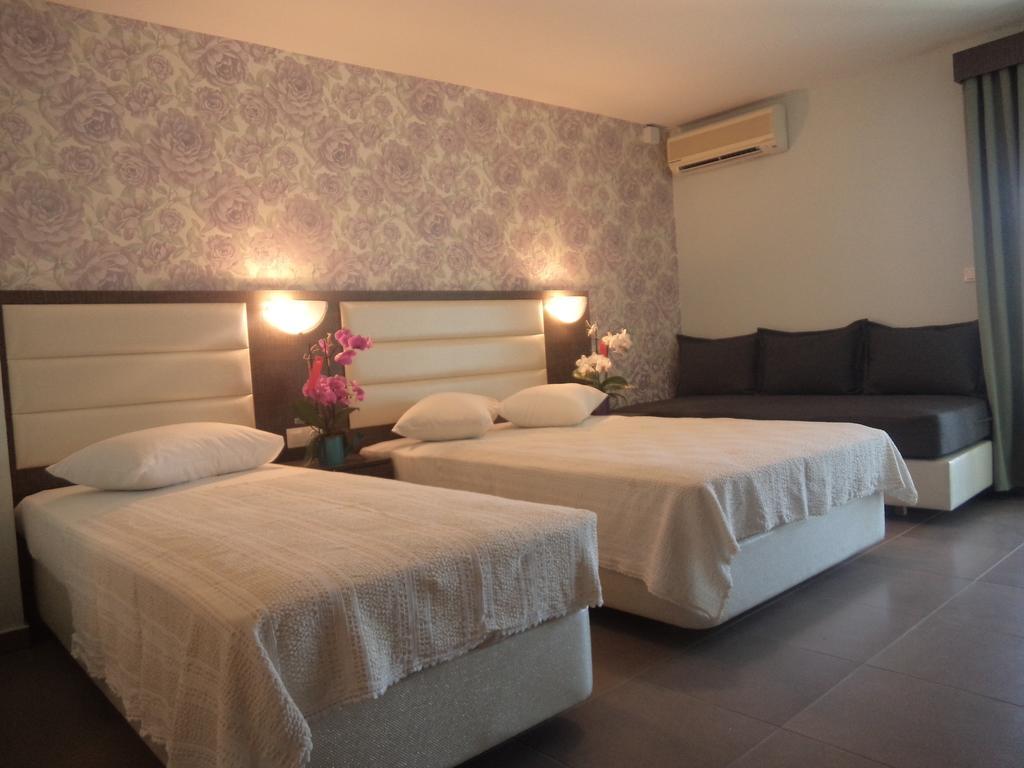 Hotel Dioni Paralía Kamer foto