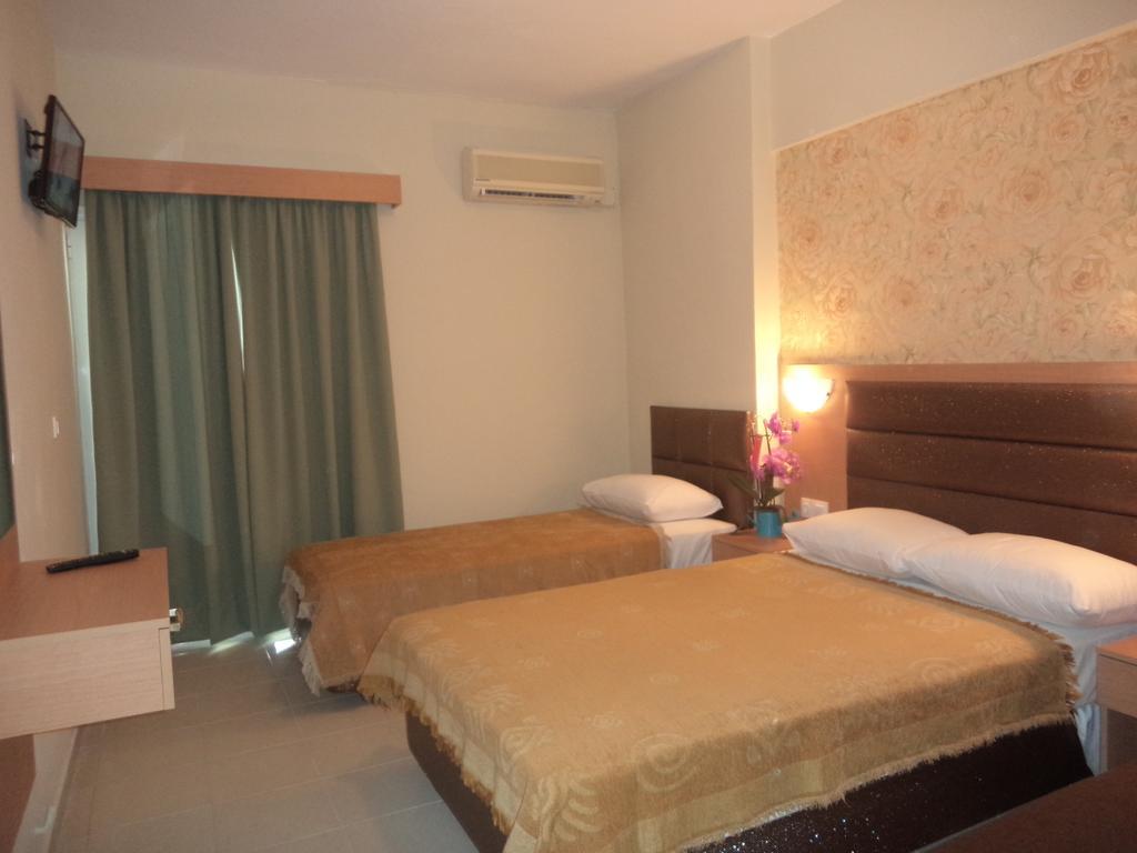 Hotel Dioni Paralía Buitenkant foto